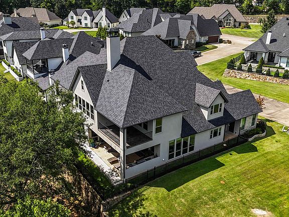 3rd image of 852 Laguna Dr