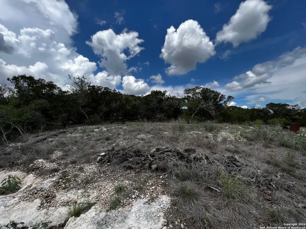 365 Private Road 1742 LOT 365, Mico, TX 78056