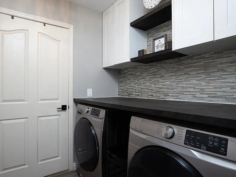 3371 Zion Ct — Photo 8