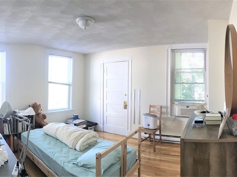 1st image of 10 Garrison Ave APT 2