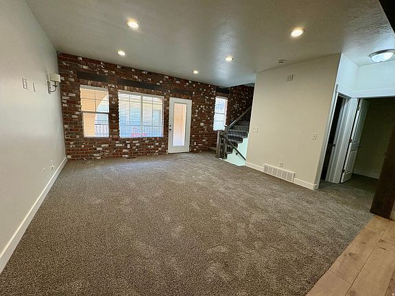 5th image of 5531 W Naples Dr #114D