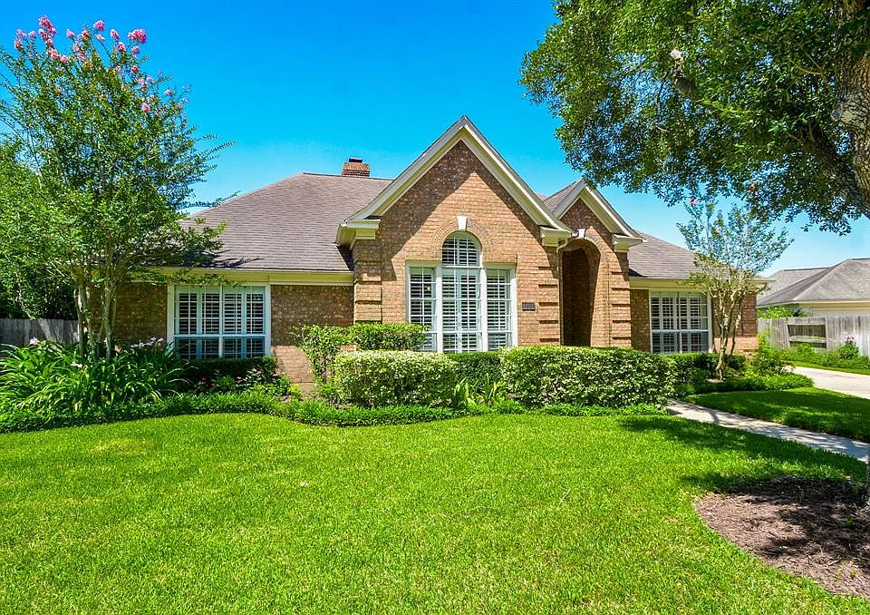 1st image of 4407 Danbury Ln