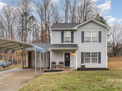 2444 Fabyan Ln, Charlotte, NC, 28262
