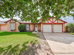 12106 Pecan Meadow Dr, Houston, TX 77071