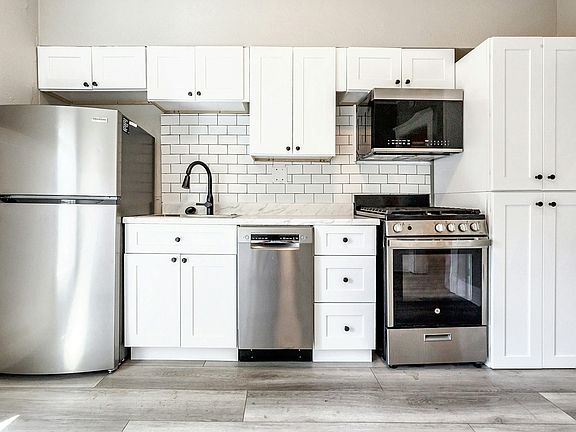 4th image of 2660 E 13th Ave #1/2