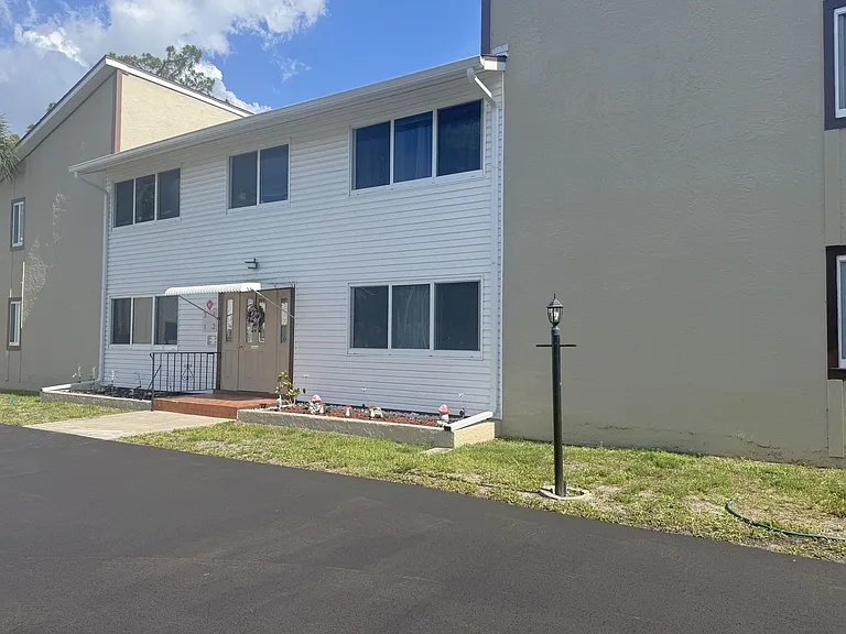 22481 Westchester Blvd #A4 — Photo 3