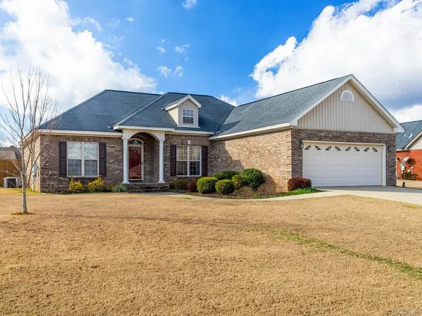 209 Pine Level Rdg, Deatsville, AL 36022