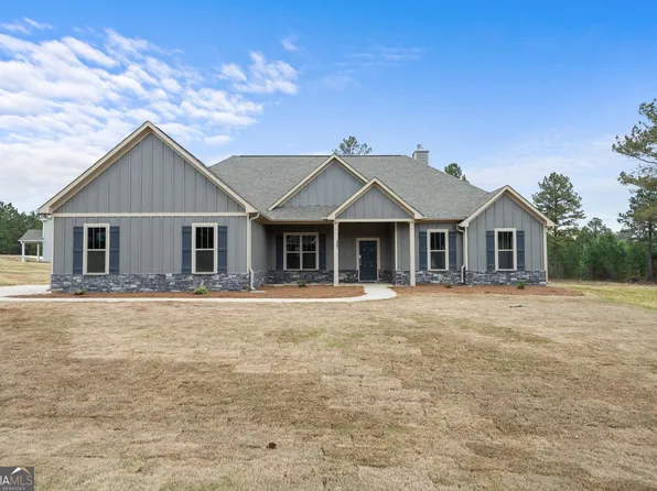 402 Gray Wolf Dr, Macon, GA 31216