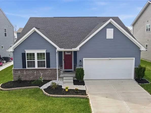 6033 Boxelder Dr, Tipp City, OH 45371