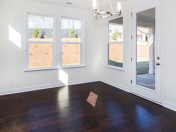5th image of 5018 Whitemarsh Ct #7