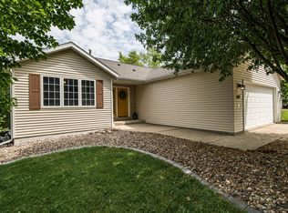 5133 Lexington Ln NW, Rochester, MN 55901