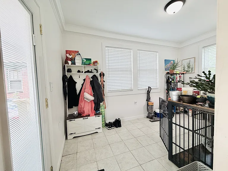 604 Oakland Ave — Photo 15