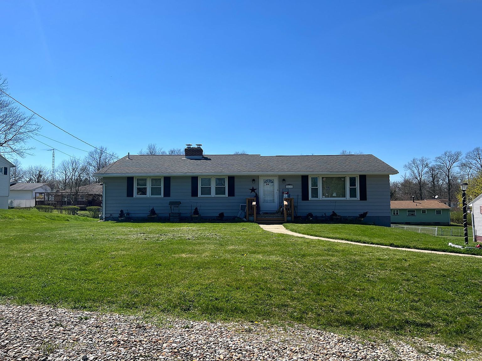 1137 Keller Dr, Mansfield, OH 44905 Zillow