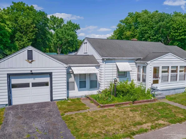 698 Ferry St, Wabash, IN 46992