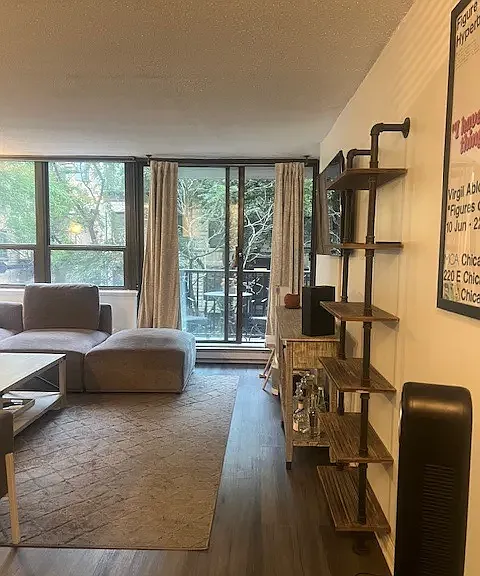 2740 N Pine Grove Ave #2C — Photo 7