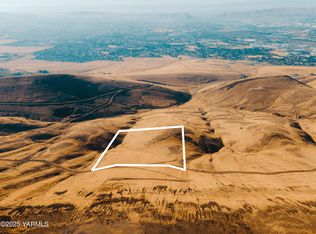 Nka Barrs Rd, Yakima, WA 98901