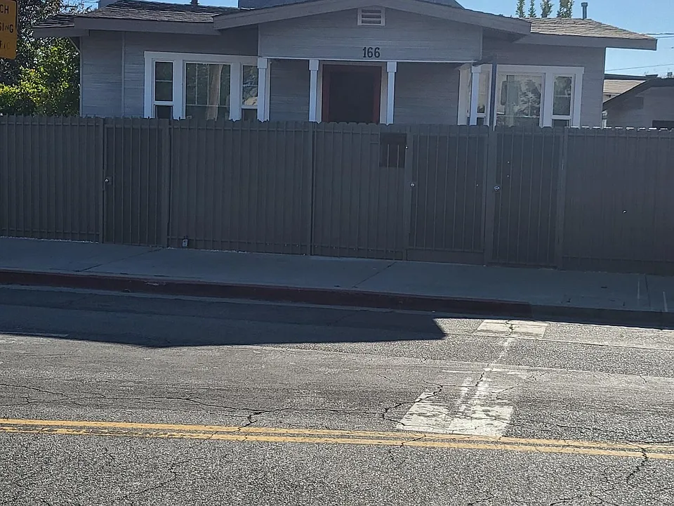 166 French Ave