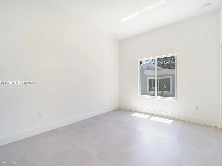 5 Bowen Dr — Photo 15