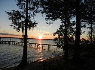 151 Bay Dr, Chocowinity, NC 27817