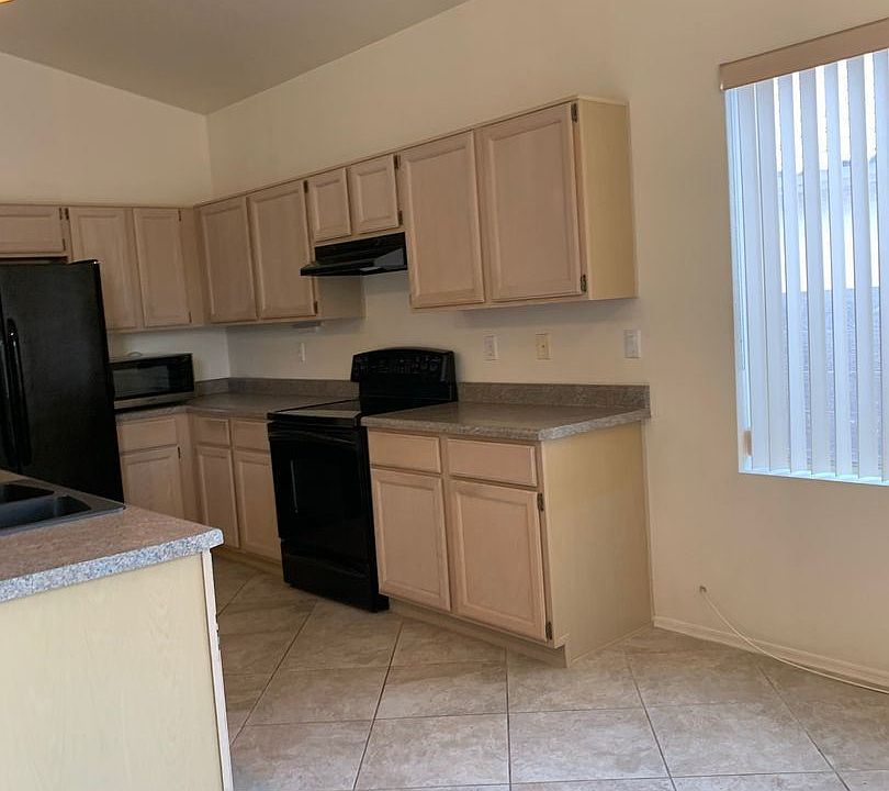 1st image of 197 S Palace Gardens Dr