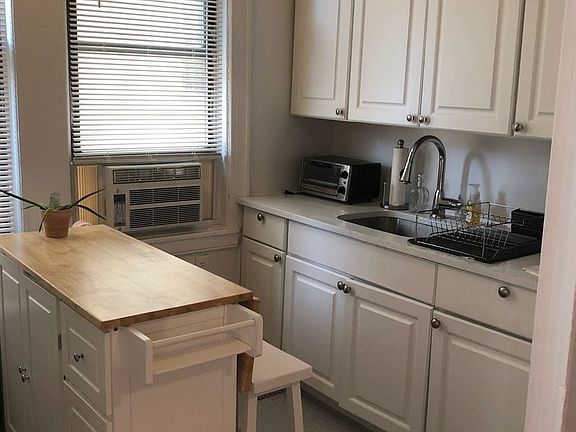 2nd image of 31-33 33rd St #1