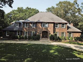 4N101 Farmview Rd, Elburn, IL 60119