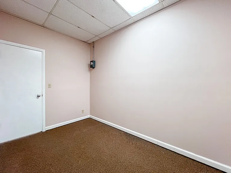 555 S Schuyler Ave #280 — Photo 6