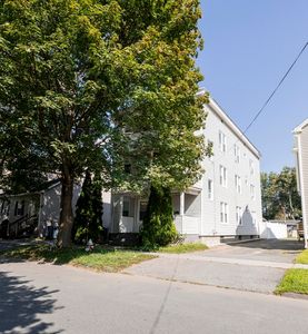55 Bliss St, West Springfield, MA, 01089