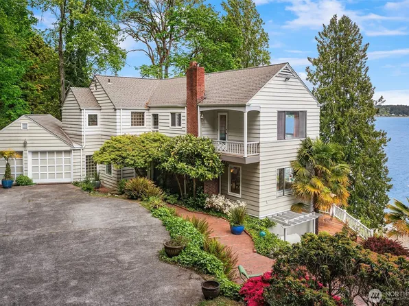 11709 SW 252nd Lane, Vashon, WA 98070