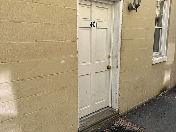 2nd image of 123 W Burke St #401