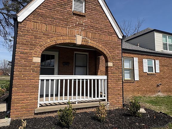2nd image of 1647 S Knoxville Ave