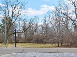 3340 1st Ave, Grove City, OH 43123