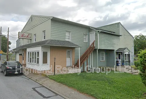1082 Chambers St #1 Photo 1