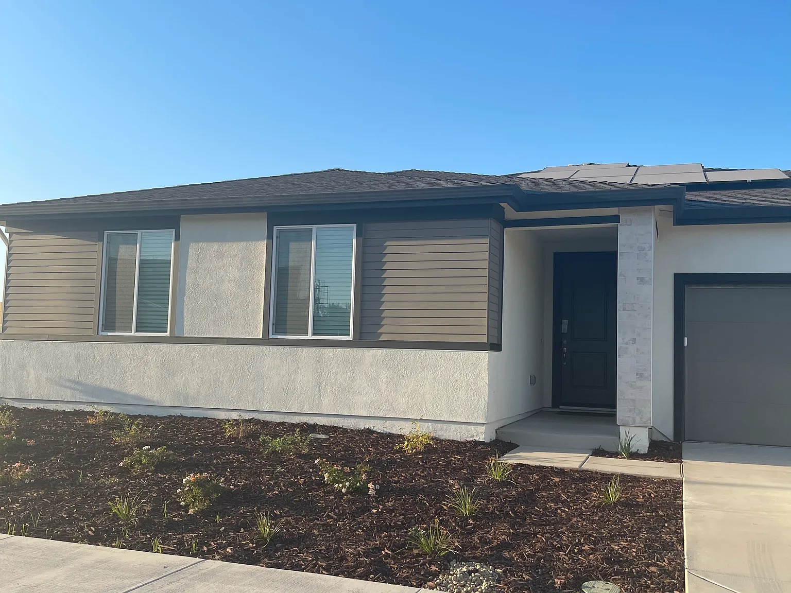 Thimble Rd, Roseville — Photo 1
