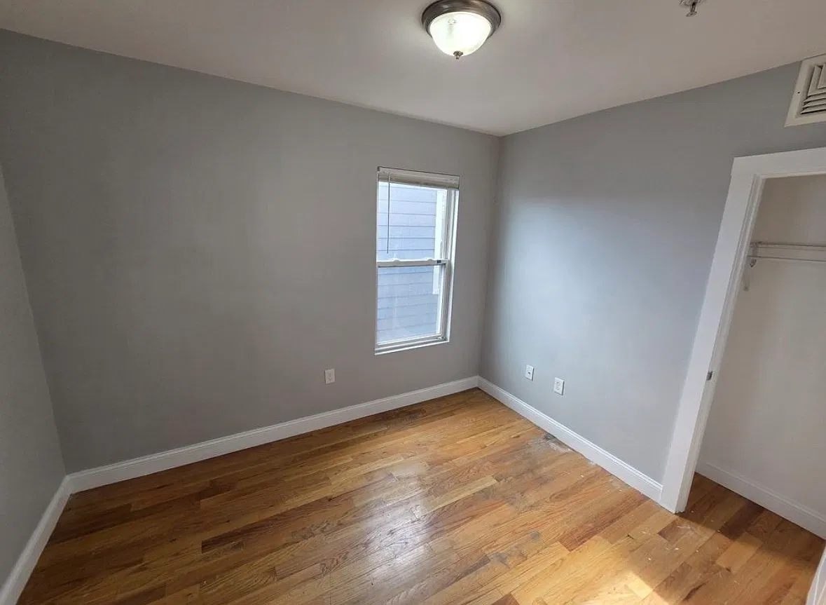 2 bed, $2,800 — Photo 4