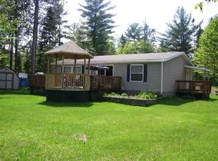 570 S Mackinac Ln, Gwinn, MI 49841