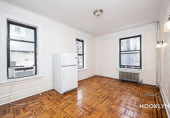 5th image of 148 Hancock St #4J