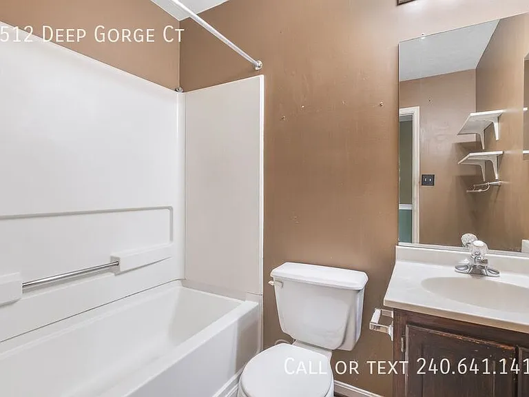 1512 Deep Gorge Ct — Photo 15