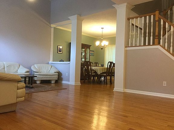 Living Room/Dining Room