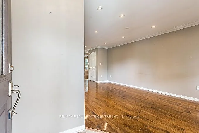 2343 Pine Glen Rd — Photo 9