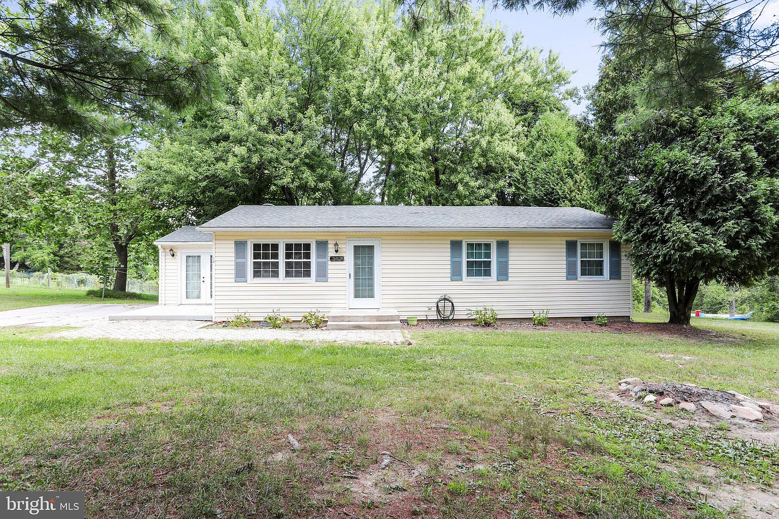 503 Mountainside Rd photo 1