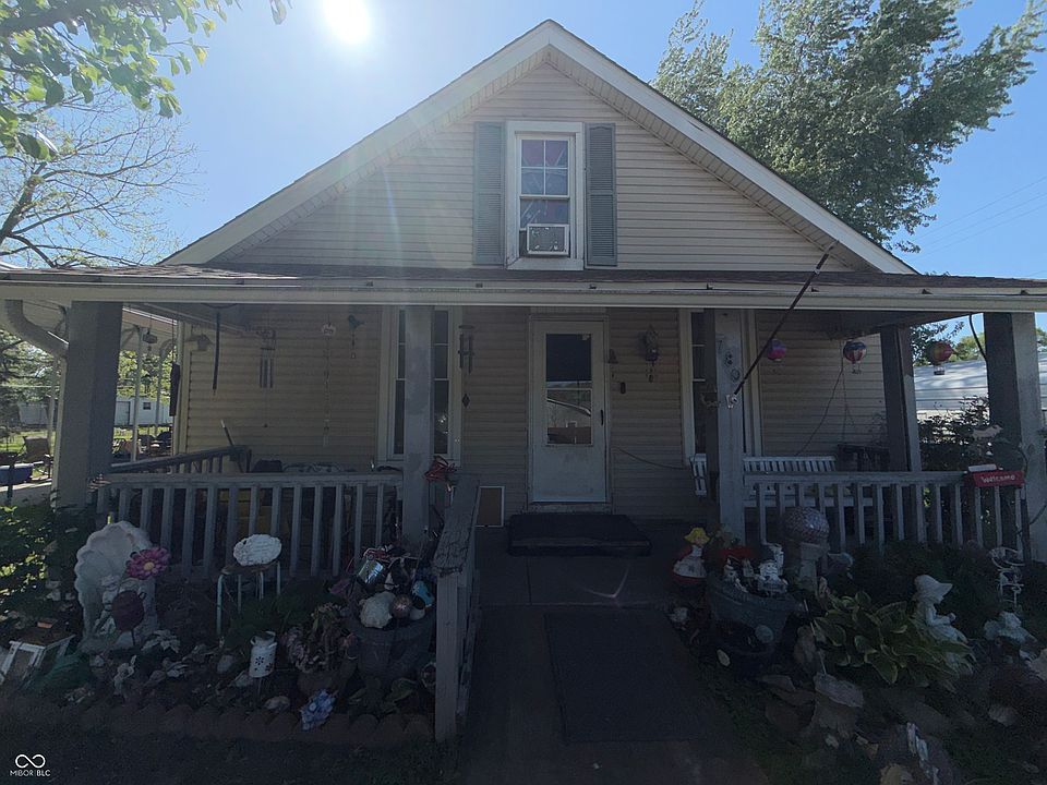 1st image of 780 N Marion St