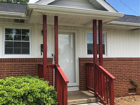 2nd image of 3002 Summit Ave