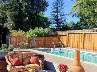 781 Florence Ln, Healdsburg, CA 95448