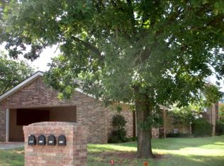 830 Royal Way, Edmond, OK 73034