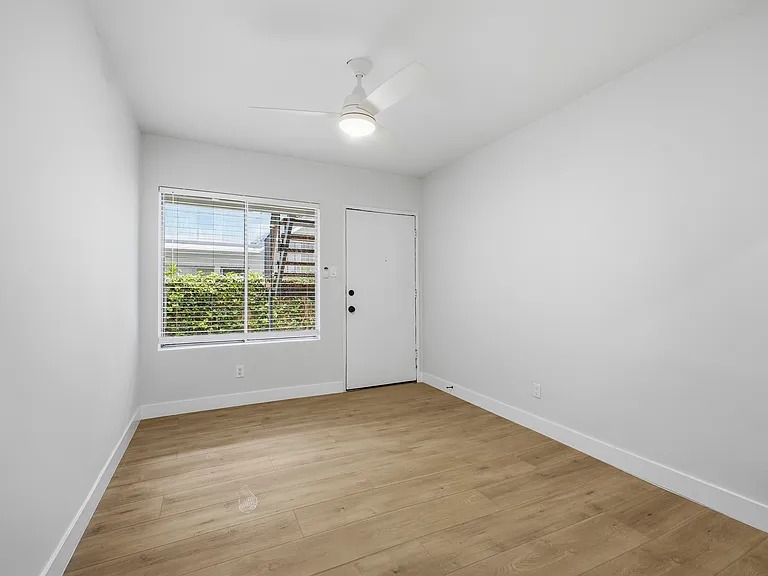 4170 Inglewood Blvd #1 — Photo 9