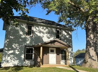 206 SW School St, Leon, IA 50144