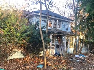 112 Porters Hill Rd, Trumbull, CT 06611