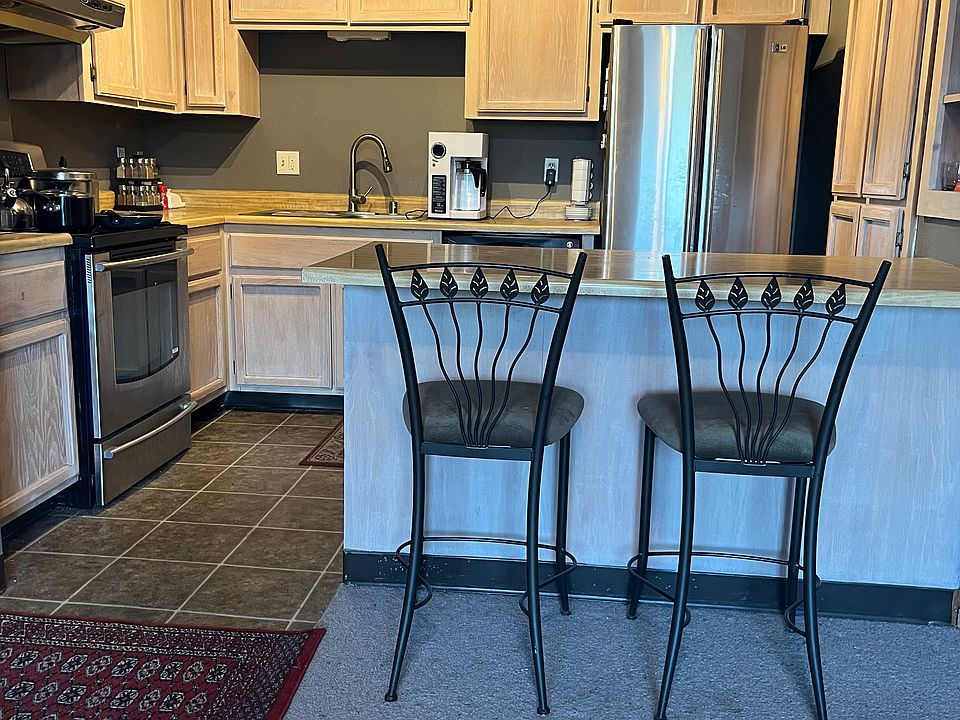 Remodeled fully equipped kitchen