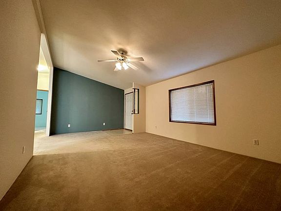5th image of 508 NE 59th St